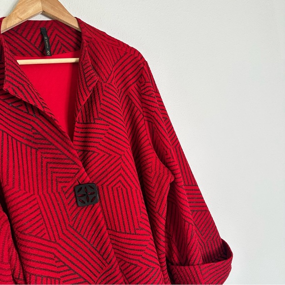 IC by Connie K red black jacket 3X - Picture 3 of 6